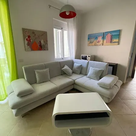 Flat Saranda